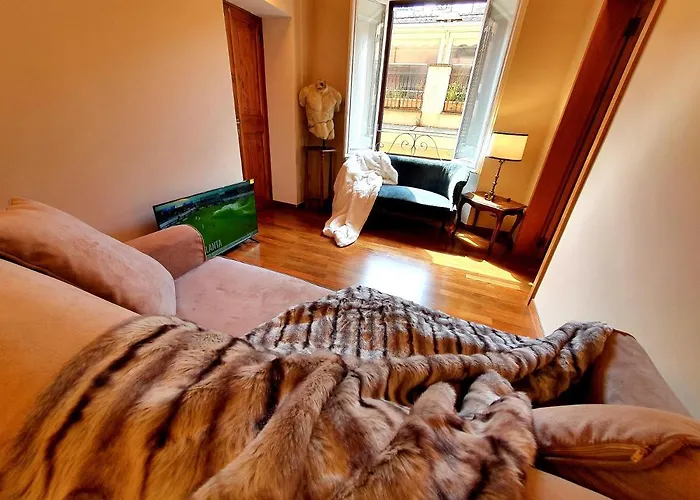 Appartement 1878s By Sc Luxury Historic House Piazza Di Spagna Rome