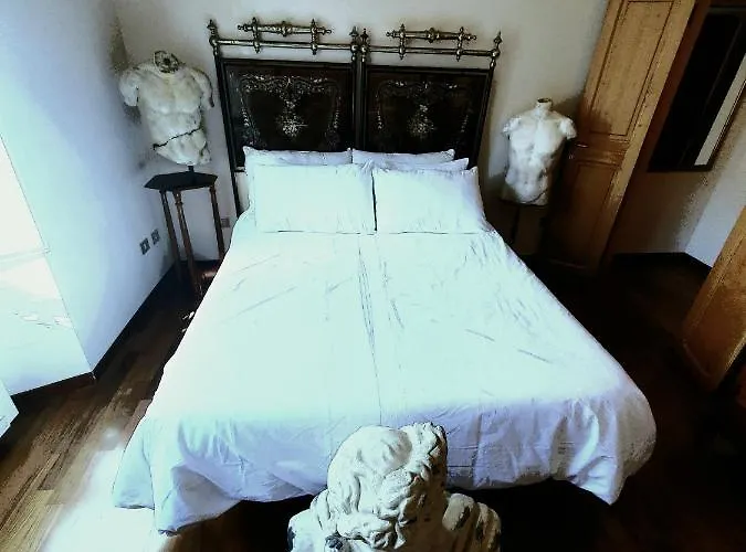 Appartement 1878s By Sc Luxury Historic House Piazza Di Spagna *